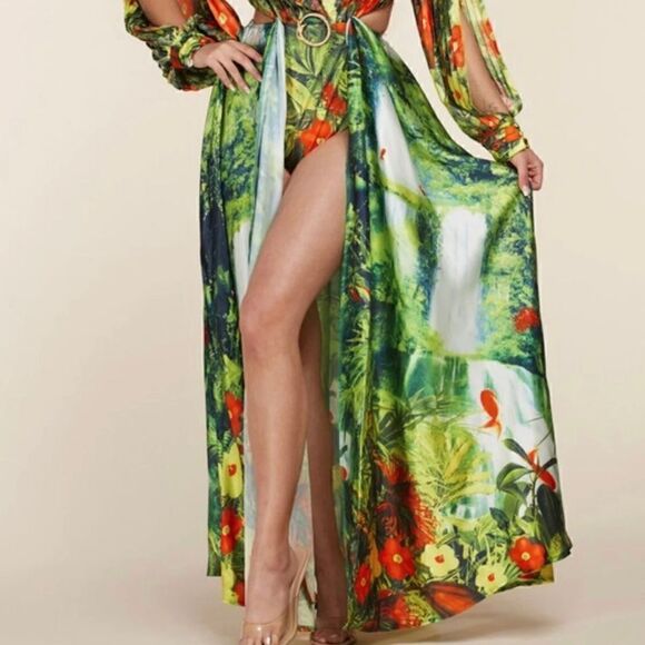 Tropical Waterfalls Maxi Dress - Picture 4 of 16